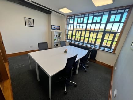 Image 6 of IWG (Regus) - India of Inchinnan - Greenock road, PA4 - Glasgow