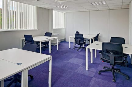 Image 11 of IWG (HQ) - Castle Court - 1 Castle Street, PO16 - Farehamn