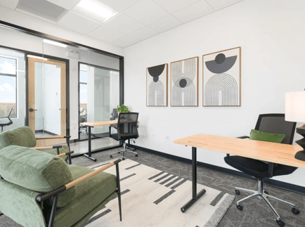 Image 1 of Expansive - North Center - 3838 N Ravenswood, 60613 - Chicago, IL