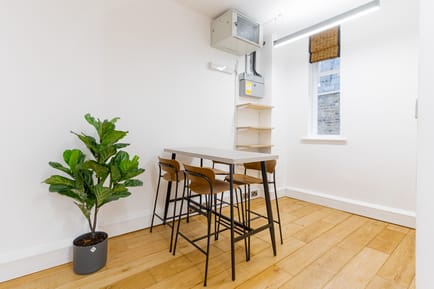 Image 10 of Sub800 Managed (965 - 965 sqft) - 23 Clerkenwell Close, London EC1R 0AA, UK