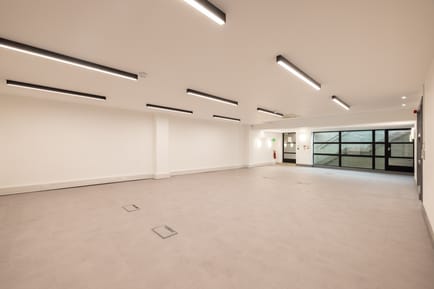 Image 27 of Sub800 Managed (1,243 - 1,243 sqft) - 25 W Tenter St, London E1 8DT, UK