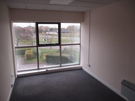 Image 3 of Safestore (Managed 115 - 600 sqft) - Dukes Park Industrial Estate - 17-19 Richmond Rd, CM2 - Chelmsford