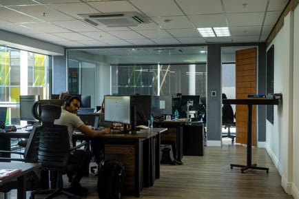 Image 5 of Office & Co - The Zone Mall - 177 Oxford Road, 2196 - Rosebank