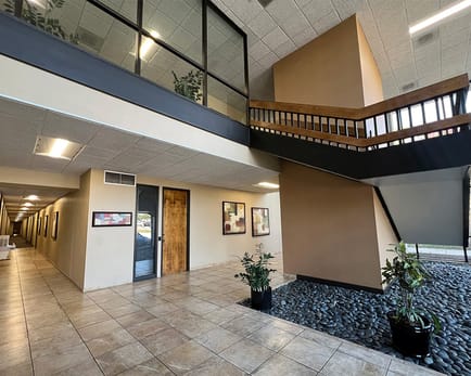 Image 4 of Boxer Workstyle - Borden Building - 4241 E Piedras Dr, 78229 - San Antonio - TX