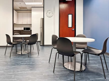 Image 8 of Regus - 6671 Southwest Fwy, 77074 - Houston