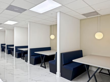 Image 5 of Regus - 2001 NW 107th Ave, 33172 - Doral