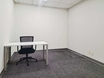 Image 4 of Regus - 10150 W National Ave, 53227 - Milwaukee