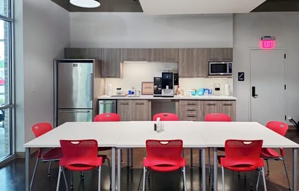 Image 6 of Regus - 5547 Veterans Parkway, 31904 - Columbus