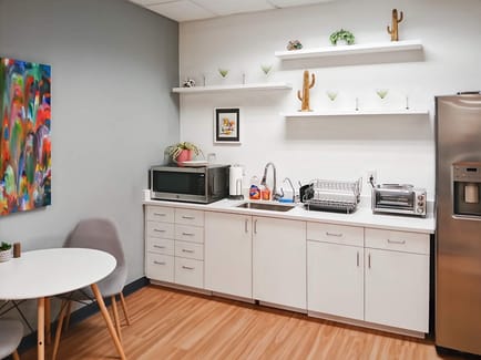 Image 6 of Regus - 16930 East Palisades Blvd, 85268 - Fountain Hills