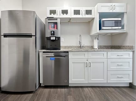 Image 7 of Regus - 1038 Quarrier St., 25301 - Hollywood