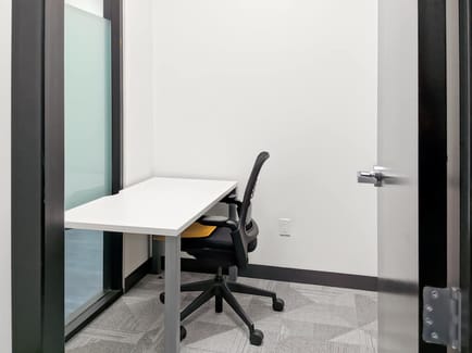 Image 4 of Regus - 10601 Walker St, 90630 - Cypress