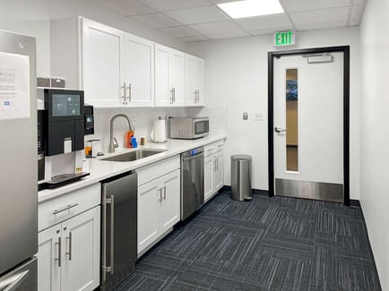 Image 6 of Regus - 4200 Fashion Square Blvd., 48603 - Saginaw