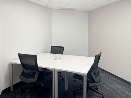 Image 9 of Regus - 4200 Fashion Square Blvd., 48603 - Saginaw