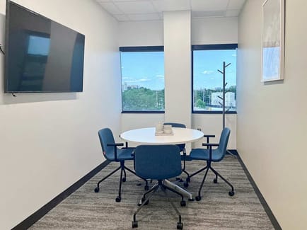 Image 3 of Regus - 411 State Route 17, 07604 - Hasbrouck Heights