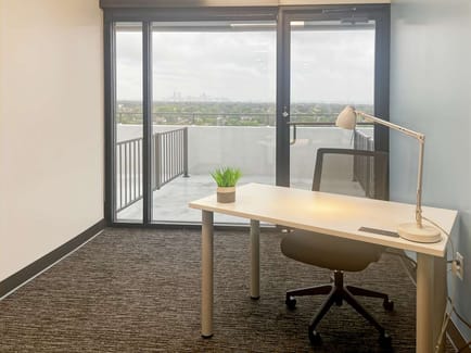 Image 4 of Regus - 3401 Quebec Street, 80207 - Denver