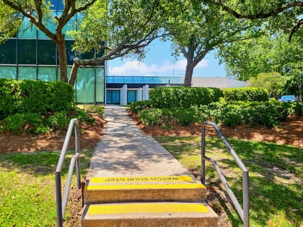 Image 14 of Regus - 1110 Montlimar Dr, 36609 - Mobile