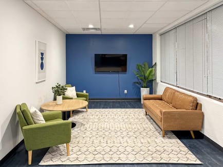 Image 5 of Regus - 11344 Coloma Rd, 95670 - Gold River