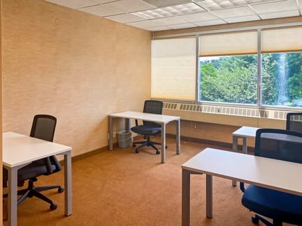 Image 4 of Regus - 185 State Rt 36, 07764 - West Long Branch