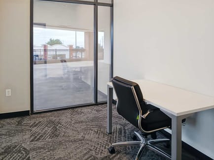 Image 4 of Regus - 3209 S Broadway, 73013 - Edmond