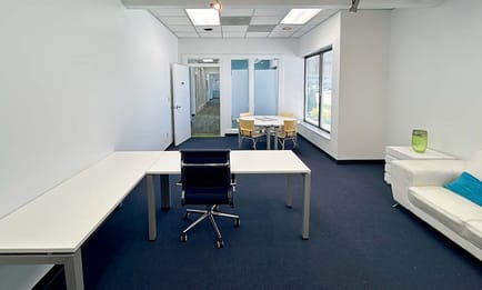 Image 11 of Regus - 516 W Friendly Ave, 27401 - Greensboro