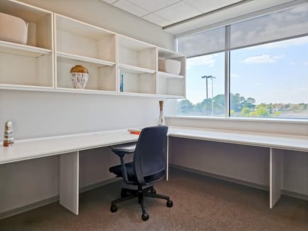 Image 4 of Regus - 2321 Energy Drive, 44641 - Louisville