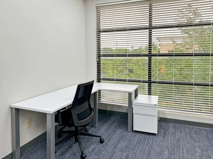 Image 8 of Regus - 1040 Monarch Street, 40513 - Lexington