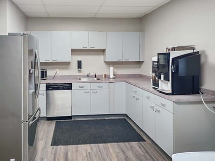 Image 6 of Regus - 1795 Baseline Rd, 14072 - Grand Island