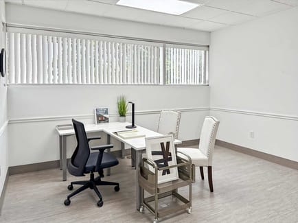 Image 4 of Regus - 545 Brent Ln, 32503 - Pensacola