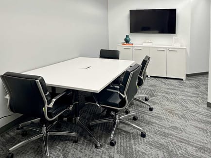 Image 3 of Regus - 8880 Cal Center, 95826 - Sacramento