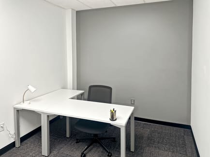 Image 7 of IWG (Regus) - 2751 E Jefferson Ave, 48207 - Detroit - MI