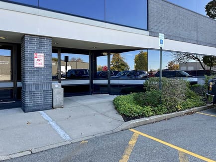 Image 1 of IWG (Regus) - 4595 Broadmoor Ave SE, 49512 - Grand Rapids - MI