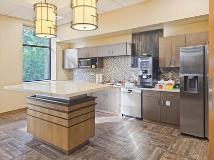 Image 6 of IWG (Regus) - 3402 Oakwood Mall Dr, 54701 - Eau Claire, WI