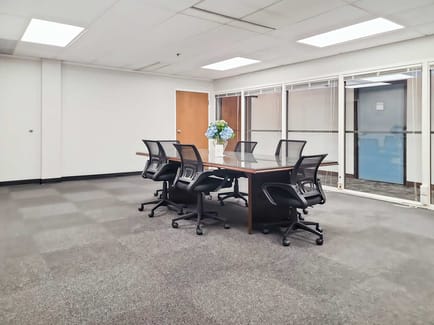 Image 3 of IWG (Regus) - 120 Bishops Way, 53005 - Brookfield, WI
