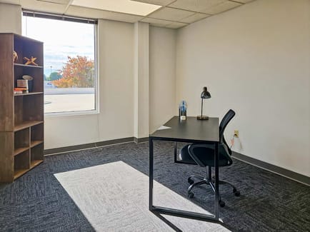 Image 7 of IWG (Regus) - 258 Corporate Dr, 53714 - Madison, WI