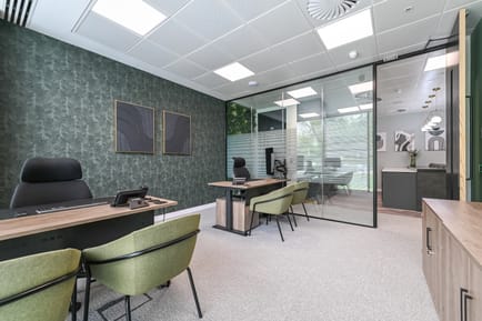 Image 4 of YOOOGROUP - No1 The Heights - Wellington Way, KT13 - Weybridge