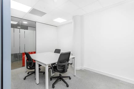 Image 4 of (Duplicate) REGUS - One Elmfield Park