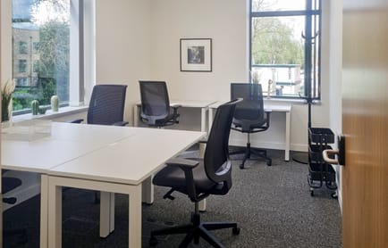 Image 14 of Regus - Station Road,1 Waterside
