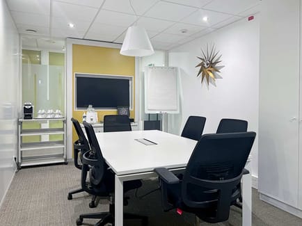 Image 9 of Regus - 9- 11 rue Gaston Boyer