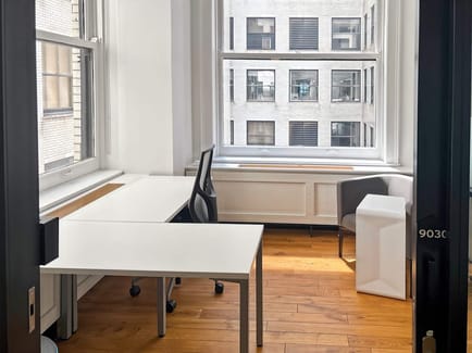 Image 8 of Regus - 5113 S. Harper,Suite 2C