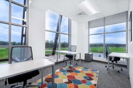 Image 7 of Regus - 201 Victory Blvd.