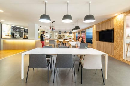 Image 10 of Spaces - Street Alfonso XII 62,2nd & 3rd floors