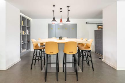 Image 6 of Spaces - Street Alfonso XII 62,2nd & 3rd floors