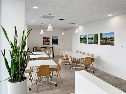 Image 5 of Regus - 132 rue Bossuet