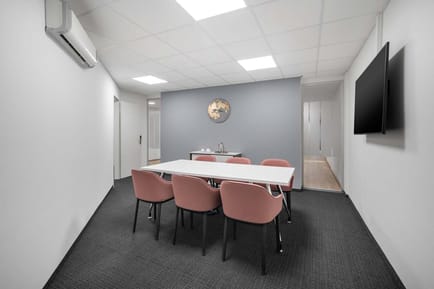 Image 3 of Regus - 5th floor,Hahnstraße 70