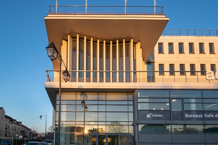 Image 1 of Stop & Work - 44 Rue Jean Mermoz