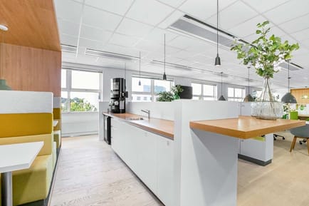 Image 12 of Regus - Pettelaarpark 84