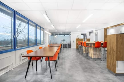 Image 5 of Regus - Laan van Westroijen 6