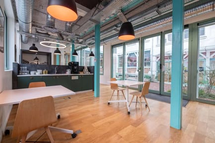 Image 10 of Regus - 64 Avenue Parmentier