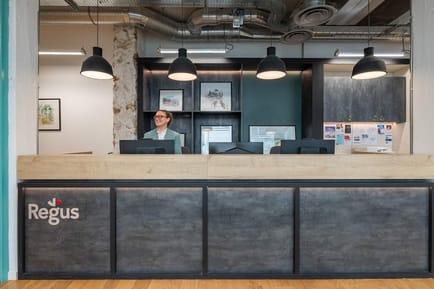 Image 2 of Regus - 64 Avenue Parmentier