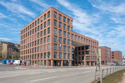 Image 1 of Regus - Kaistrasse 90